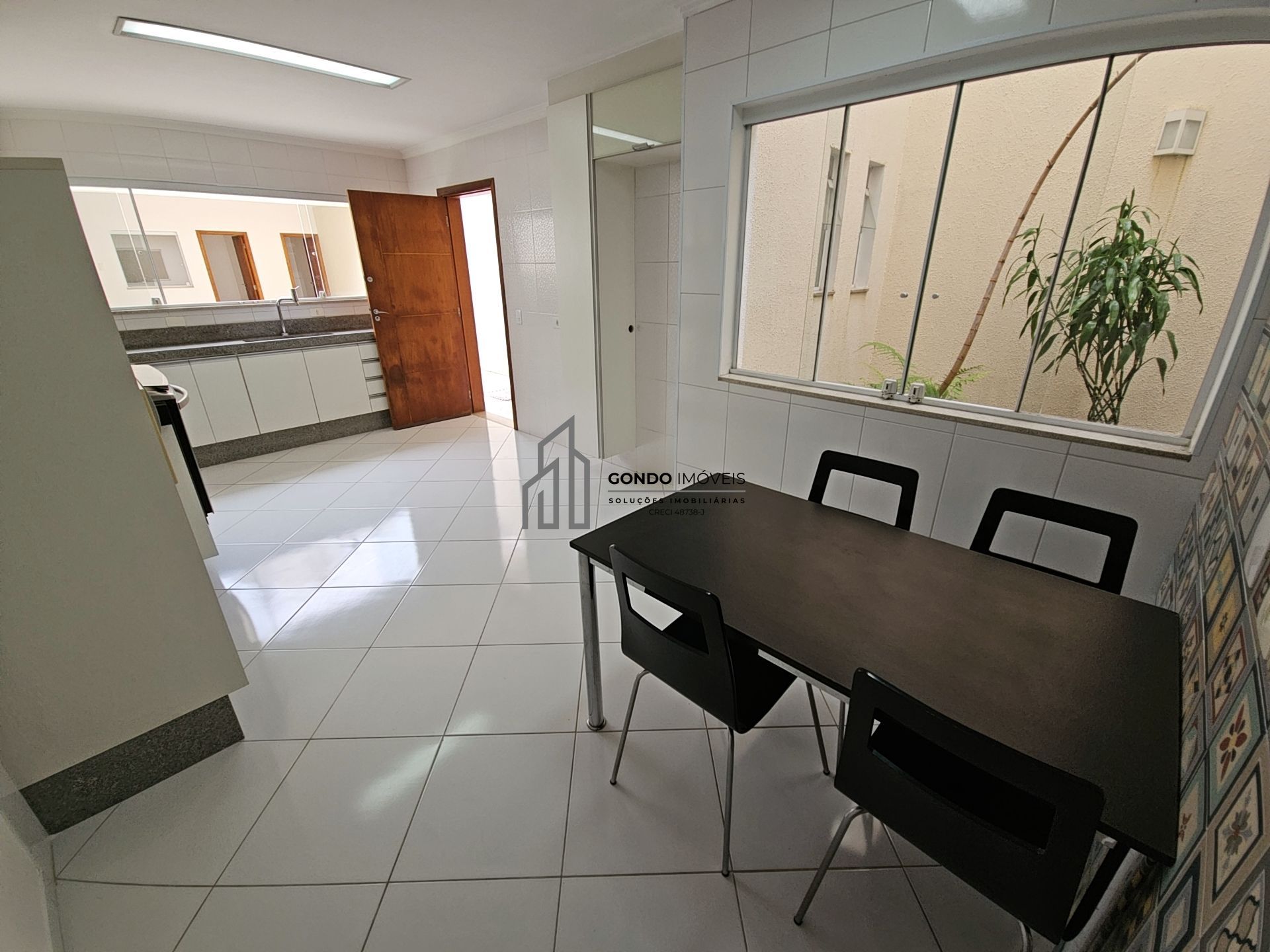 Sobrado, 3 quartos, 268 m² - Foto 8