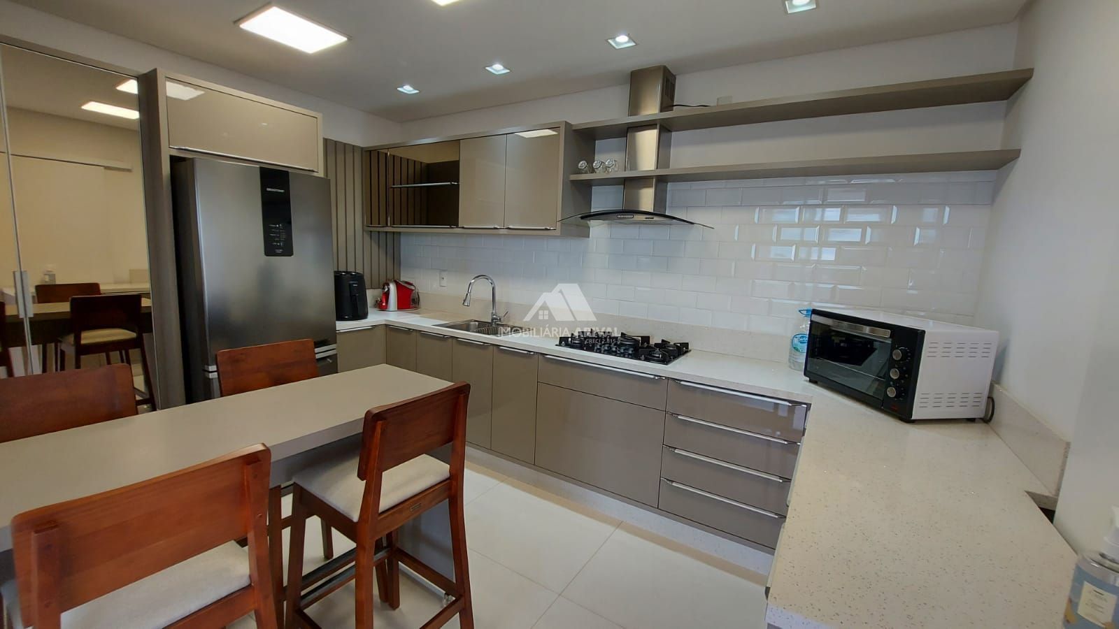 Apartamento, 2 quartos, 124 m² - Foto 2