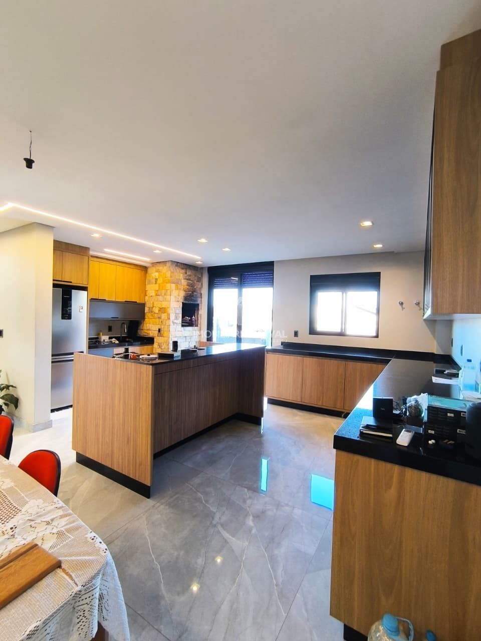 Casa, 3 quartos, 250 m² - Foto 3