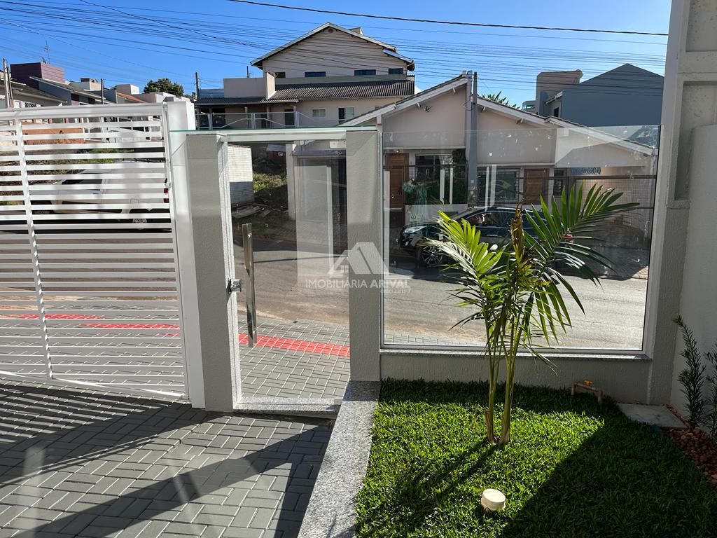 Sobrado de 3 quartos, 118m² no bairro Efapi, em Chapecó | Eu Corretor