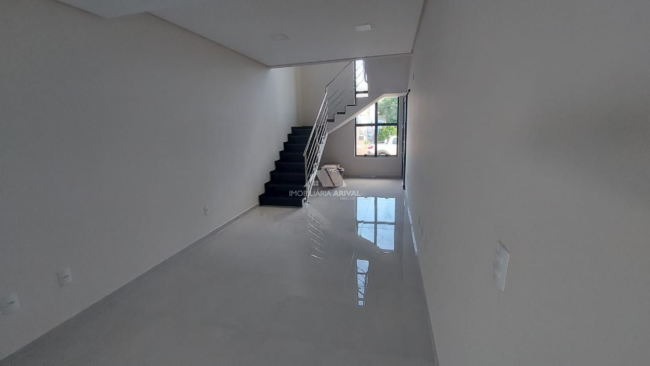 Sobrado de 3 quartos, 129m² no bairro Desbravador, em Chapecó | Eu Corretor