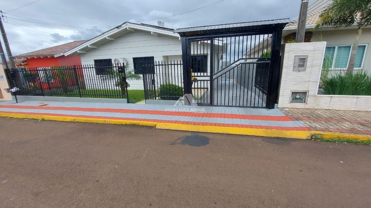 Casa de 4 quartos, 159m² no bairro Universitário, em Chapecó | Eu Corretor