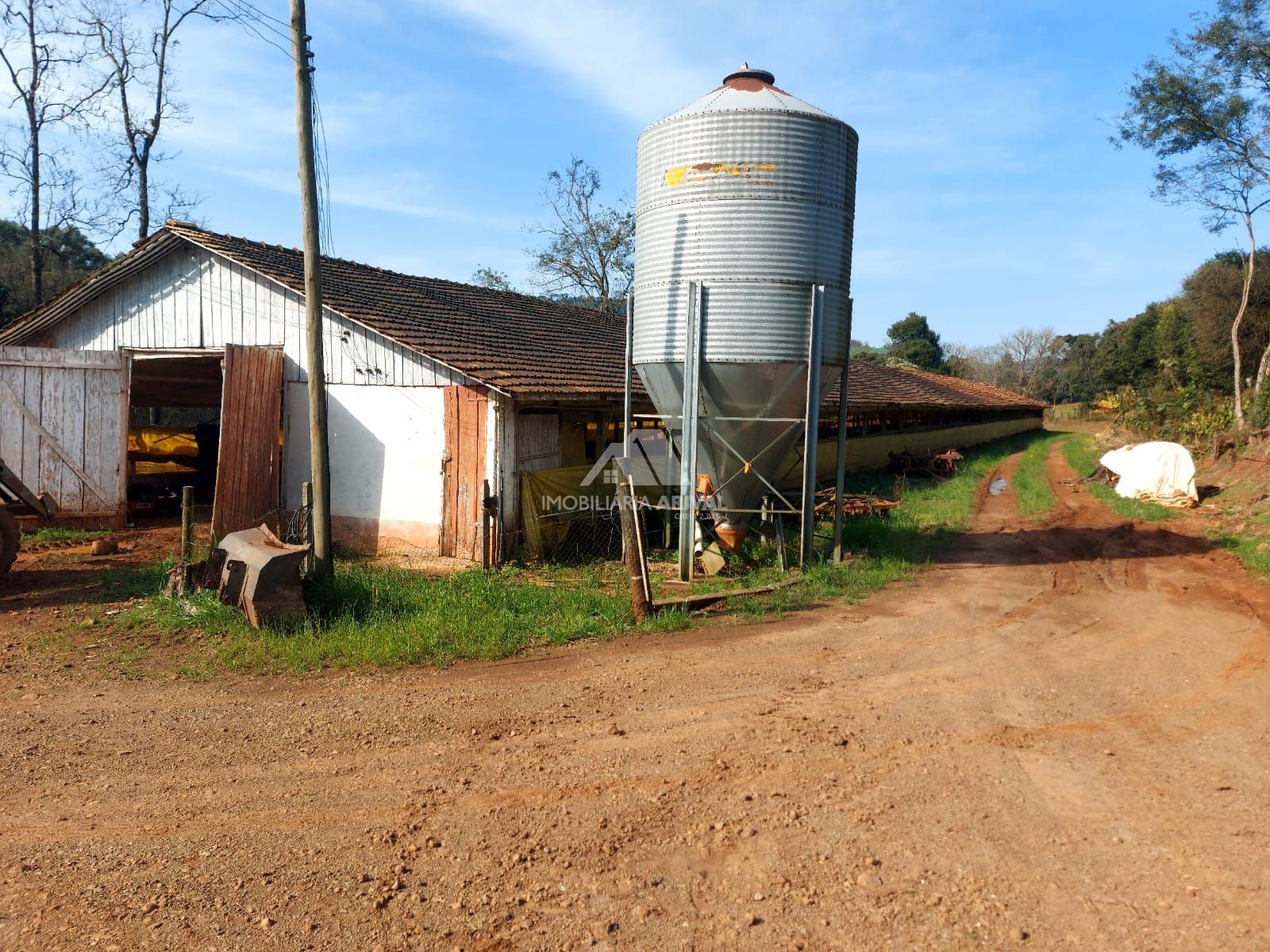 Lote/Terreno Comercial de 242000m² no bairro Área Rural de Chapecó, em Chapecó | Eu Corretor