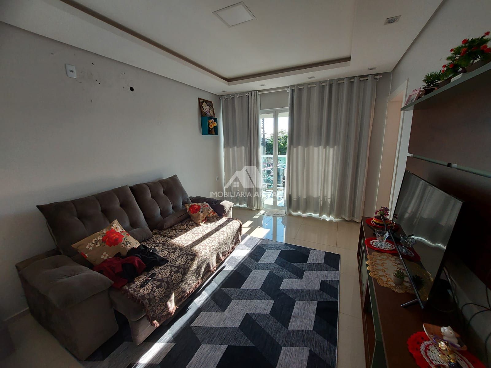 Casa, 3 quartos, 194 m² - Foto 2