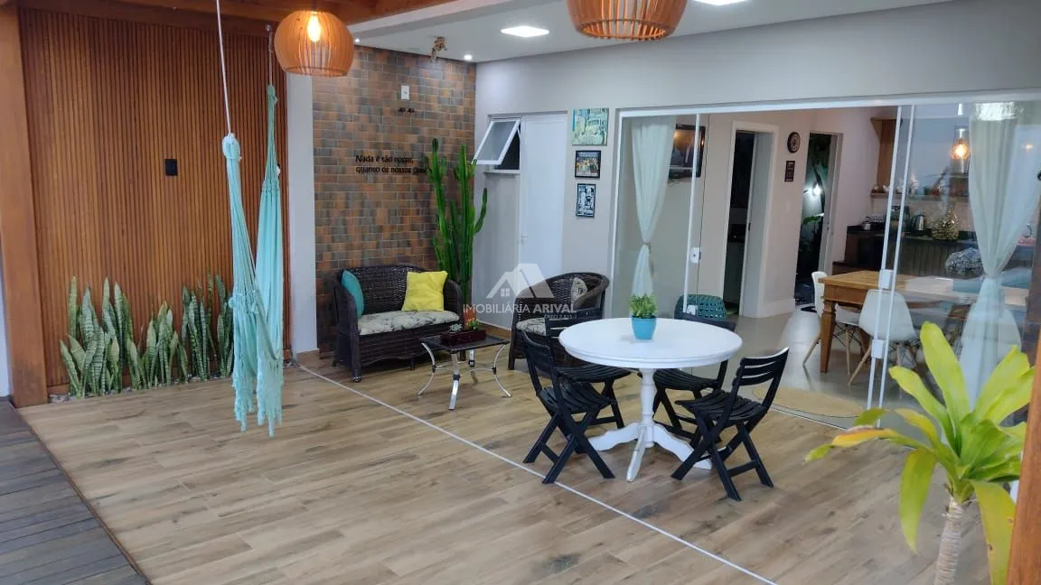 Casa, 3 quartos, 180 m² - Foto 3