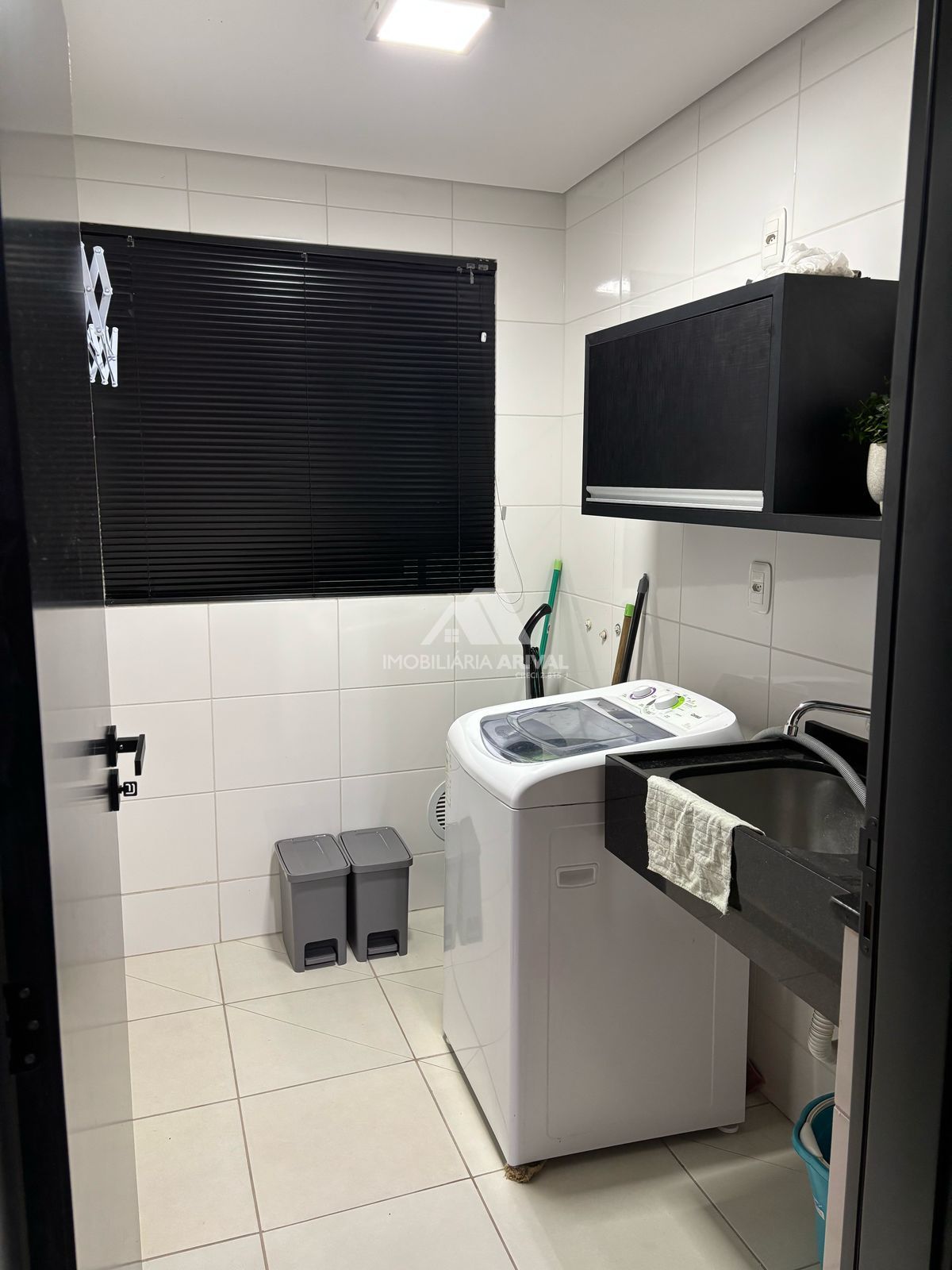 img205449697
