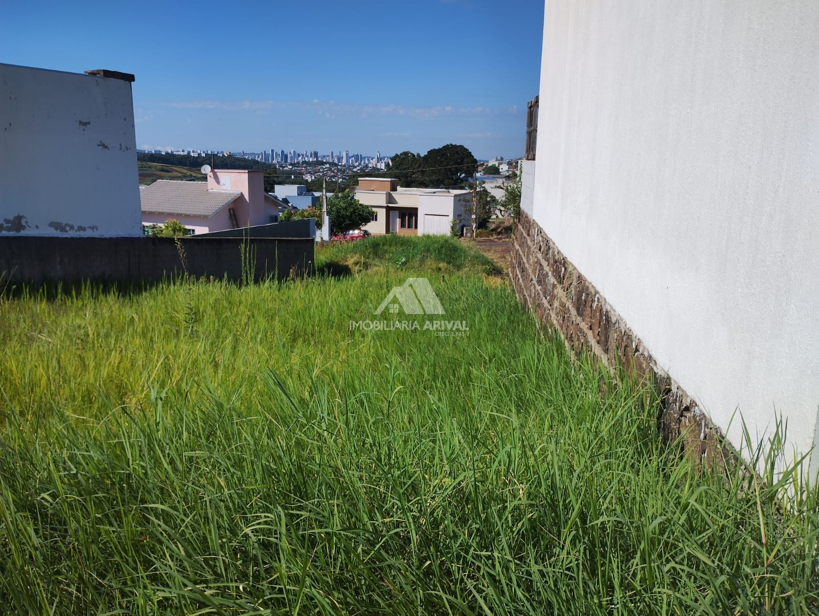 Lote/Terreno de 300m² no bairro Desbravador, em Chapecó | Eu Corretor