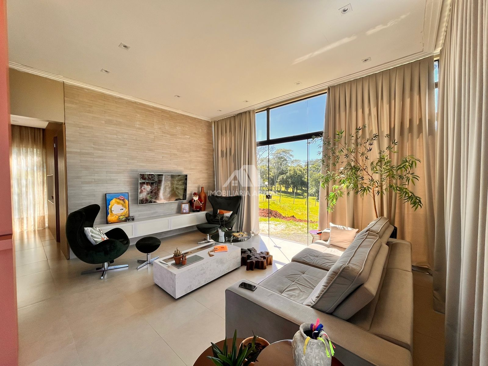 Casa de Condomínio de 4 quartos, 267m² no bairro Bouganville, em Chapecó | Eu Corretor