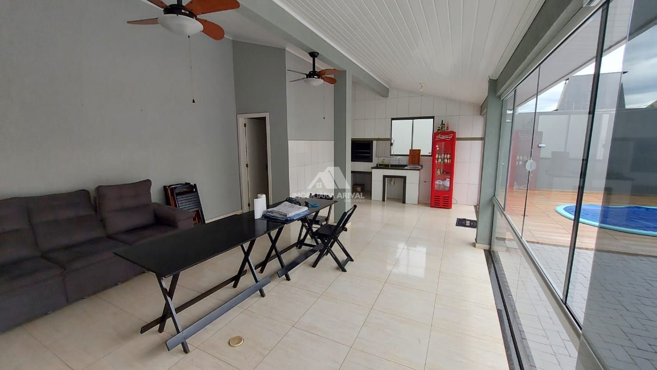 Casa de 4 quartos, 159m² no bairro Universitário, em Chapecó | Eu Corretor