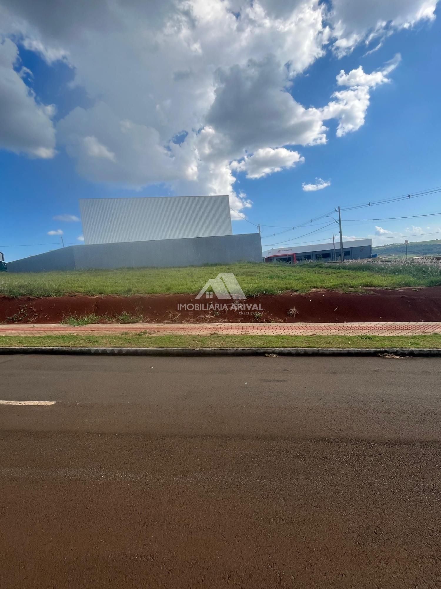 Terreno, 604 m² - Foto 1