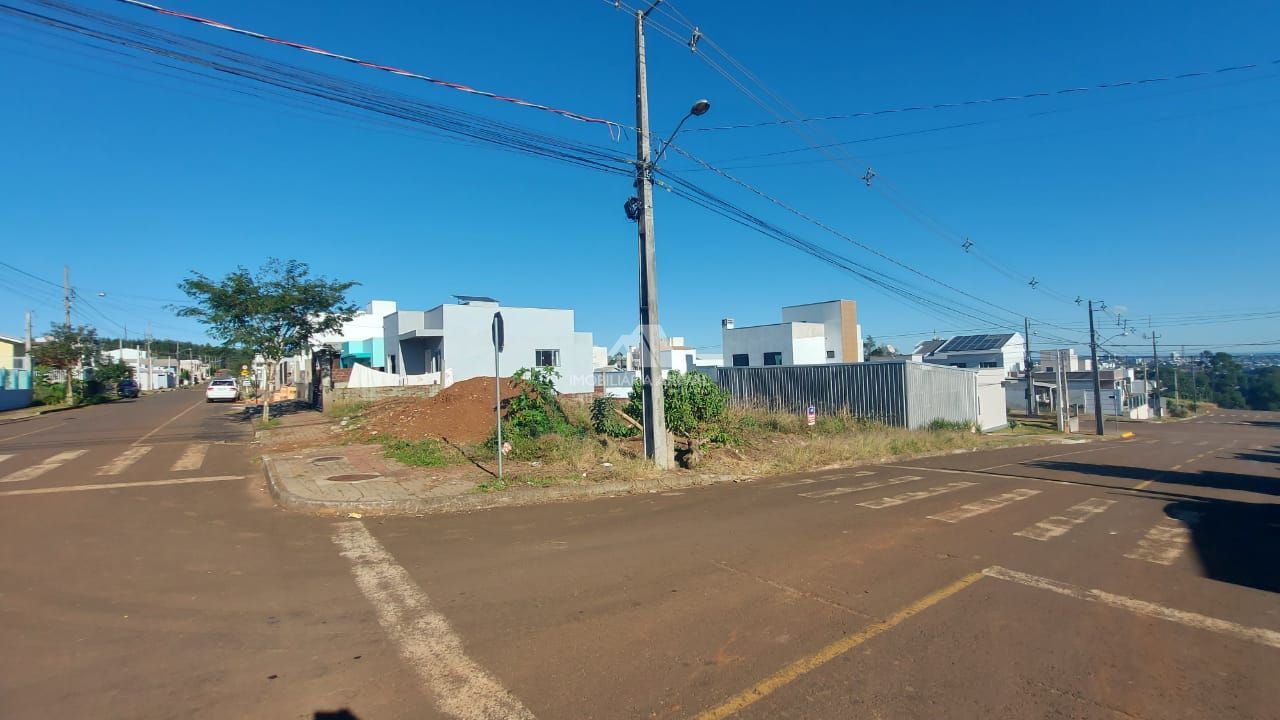 Lote/Terreno de 240m² no bairro Desbravador, em Chapecó | Eu Corretor