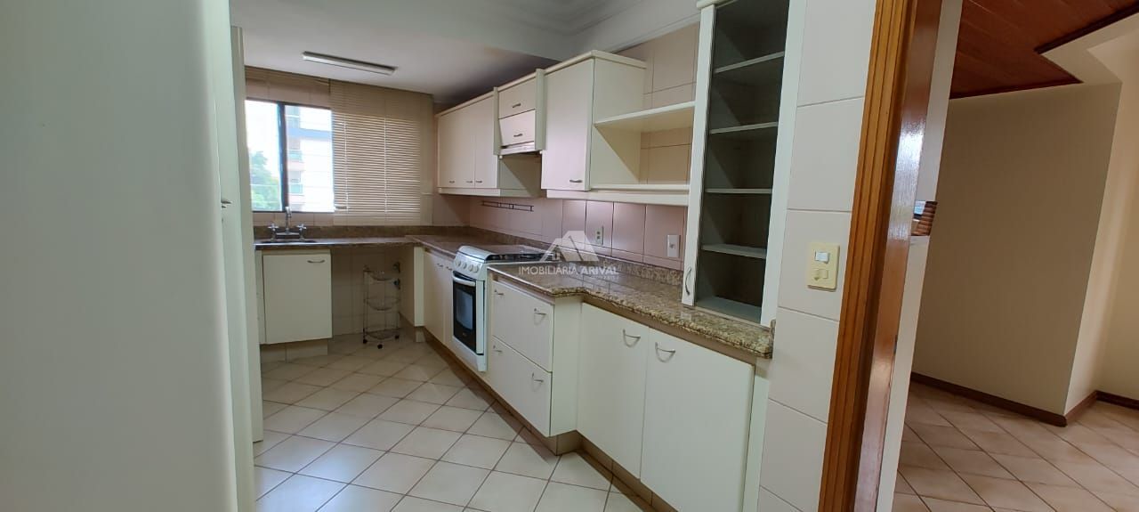 Apartamento de 3 quartos, 200m² no bairro Centro, em Chapecó | Eu Corretor