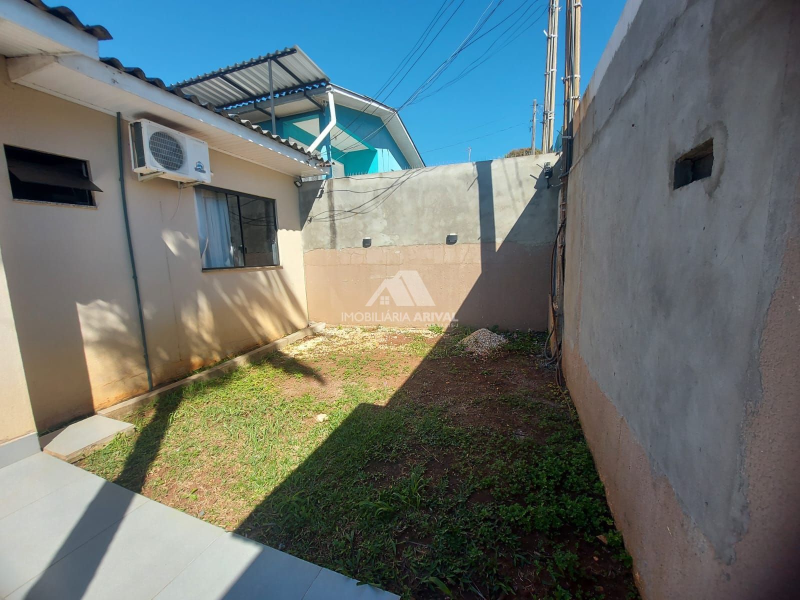 Casa, 3 quartos, 99 m² - Foto 2