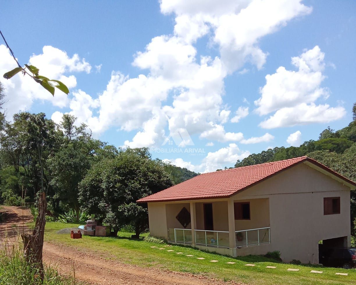 Lote/Terreno Comercial de 145000m² no bairro Zona Rural, em Cordilheira Alta | Eu Corretor