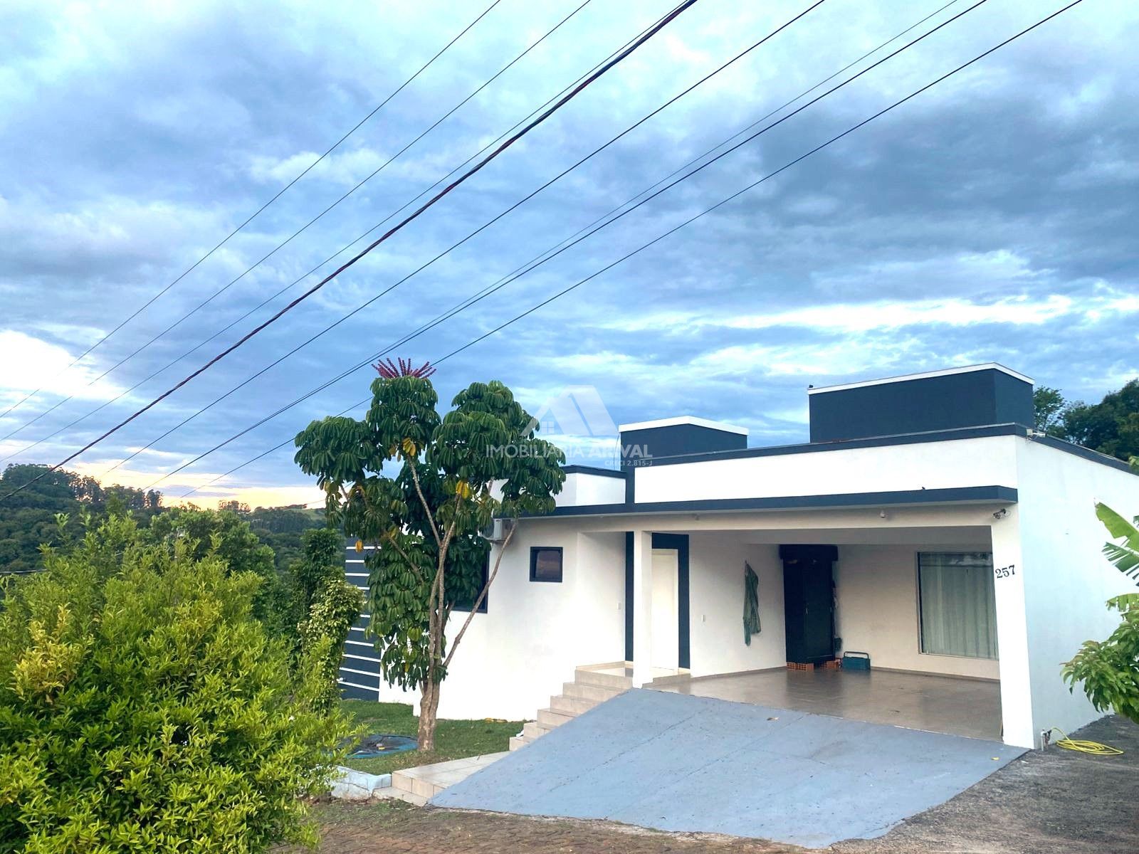 Casa, 2 quartos, 143 m² - Foto 1