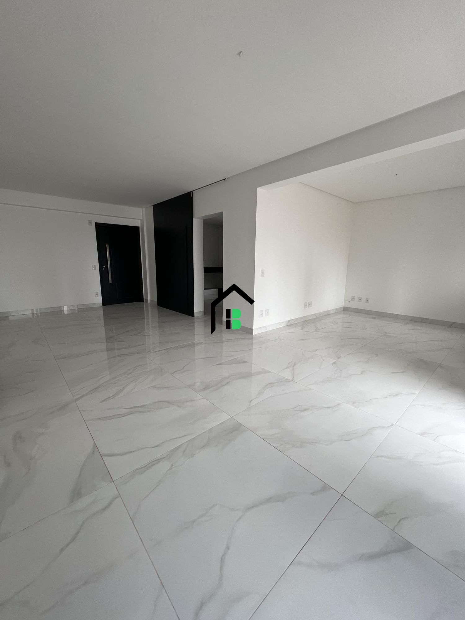 Apartamento, 3 quartos, 181 m² - Foto 2