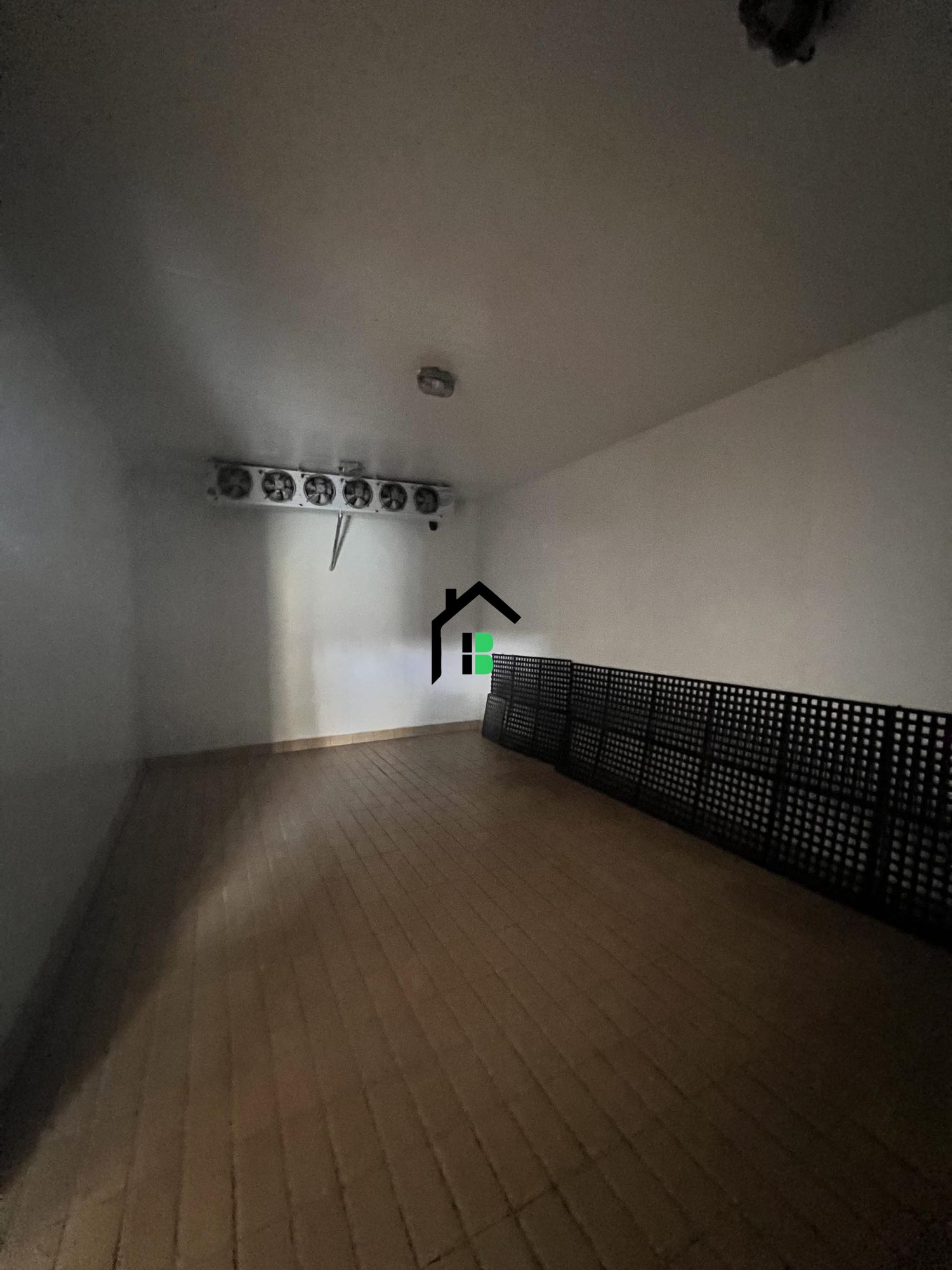 Prédio Inteiro para alugar com 3 quartos, 1042m² - Foto 11