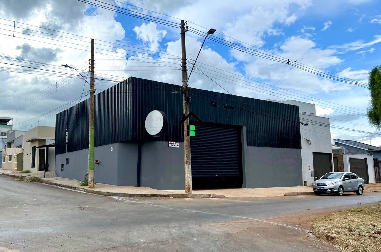 Galpão / Depósito / Armazém de no bairro Jardim Panorâmico, em Patos de Minas | Eu Corretor