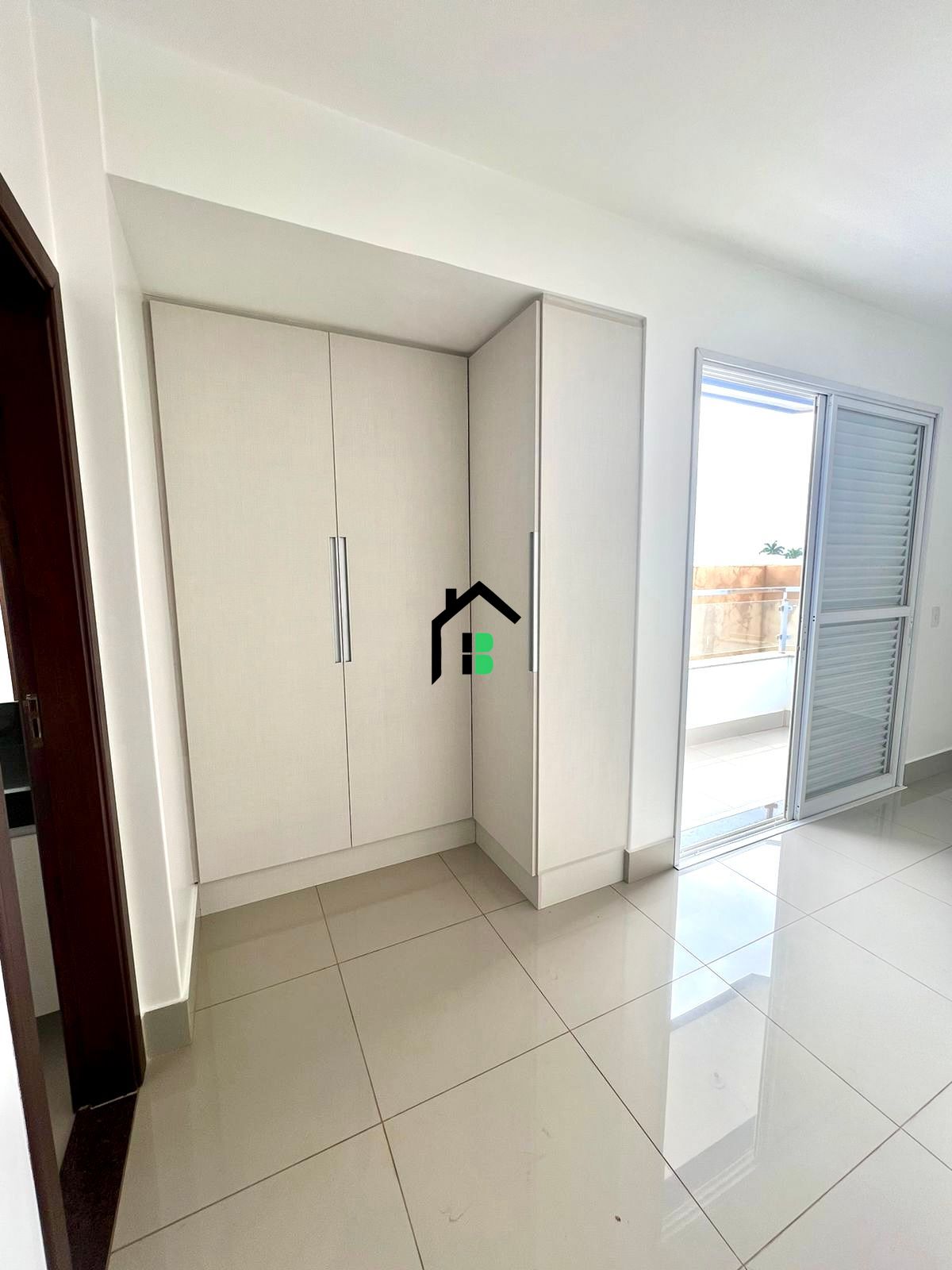 Apartamento à venda com 3 quartos, 120m² - Foto 7