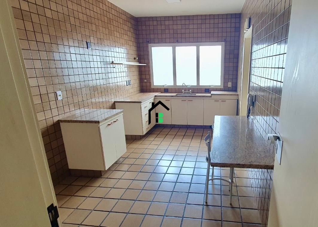 Apartamento à venda com 3 quartos, 140m² - Foto 14