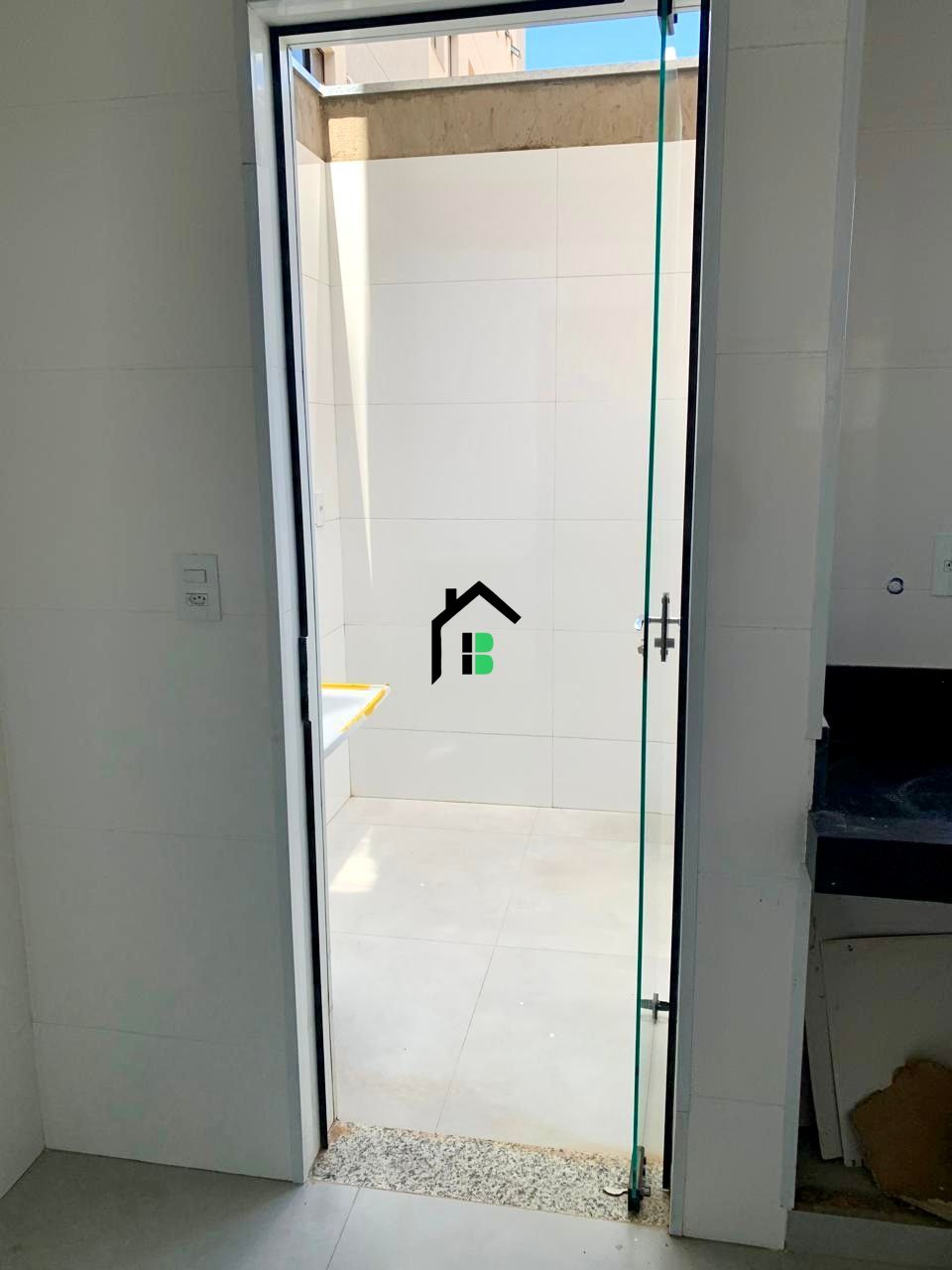 Apartamento à venda com 2 quartos, 66m² - Foto 9