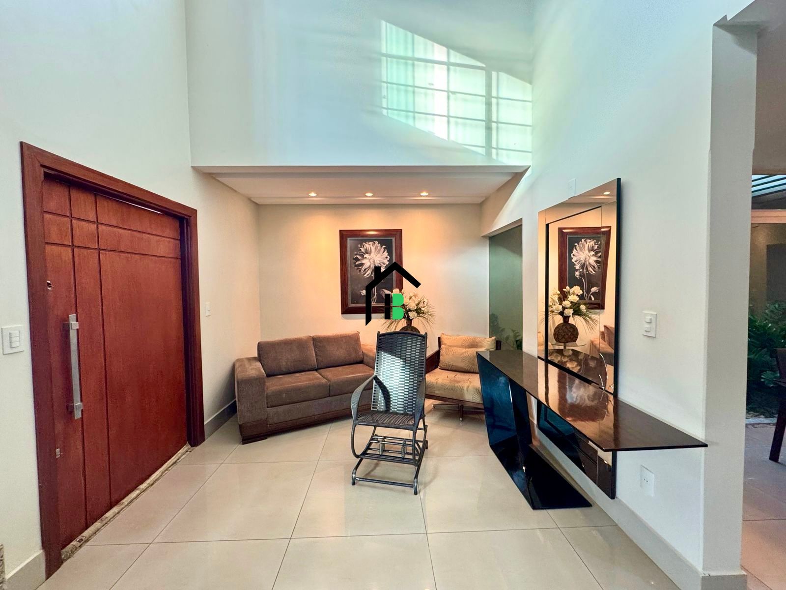 Casa de 4 quartos, 347m² no bairro Brasil, em Patos de Minas | Eu Corretor