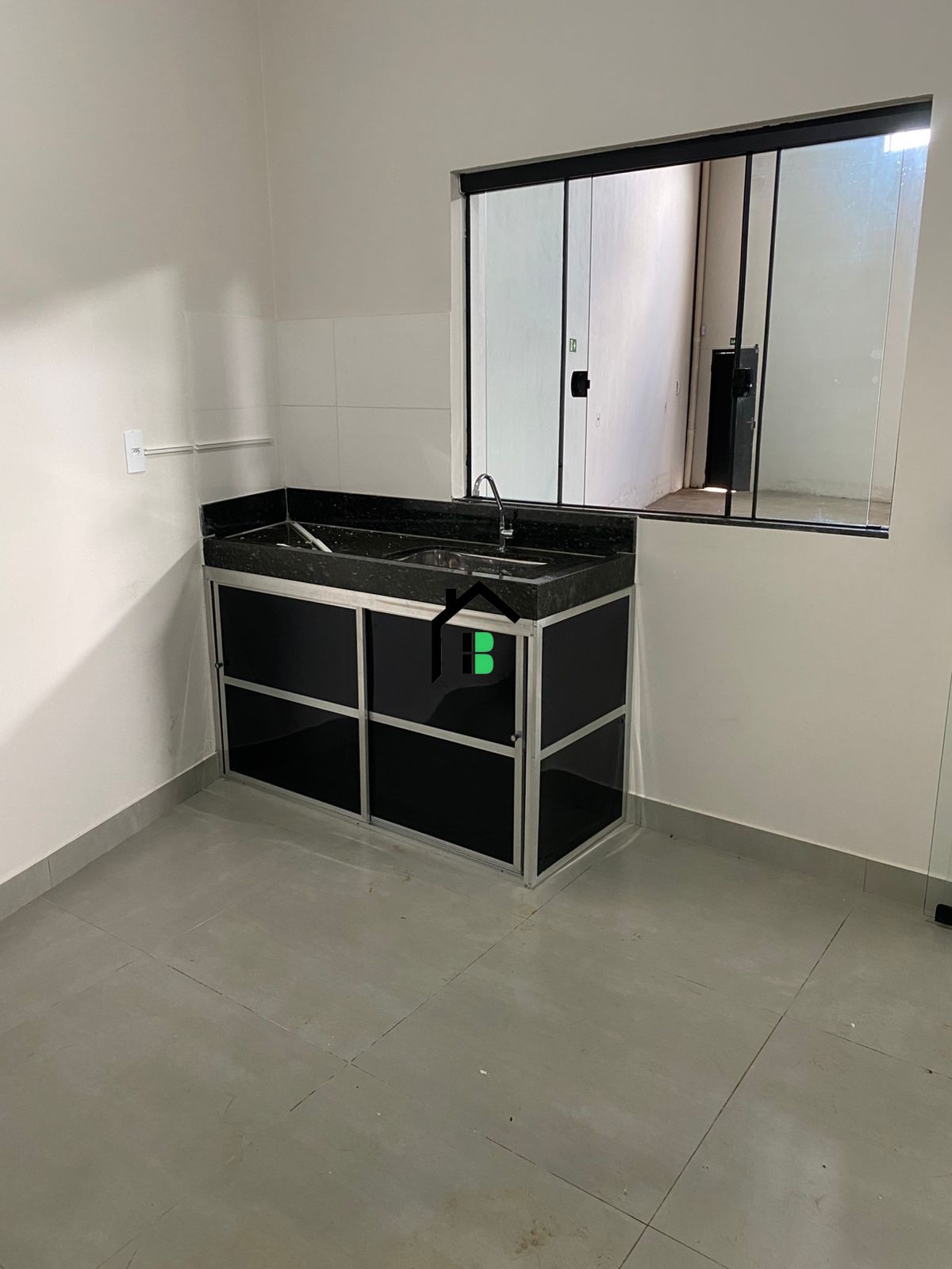Depósito-Galpão-Armazém para alugar com 1 quarto, 260m² - Foto 5