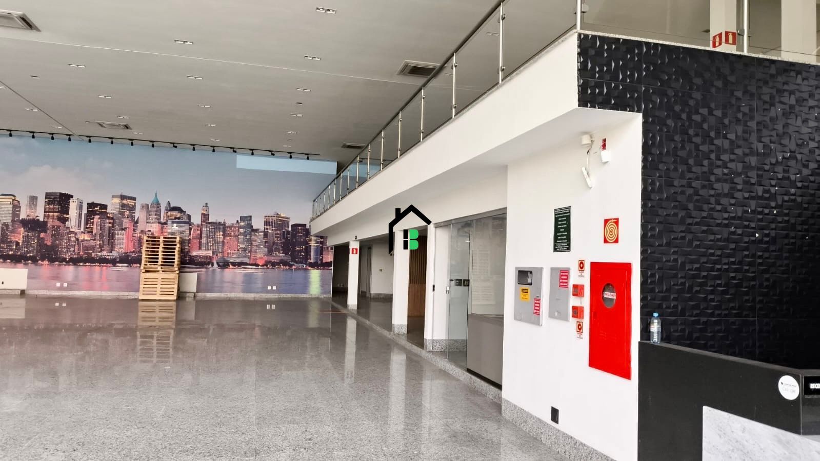 Loja / Salão / Ponto Comercial de 2 quartos, 837m² no bairro Centro, em Patos de Minas | Eu Corretor