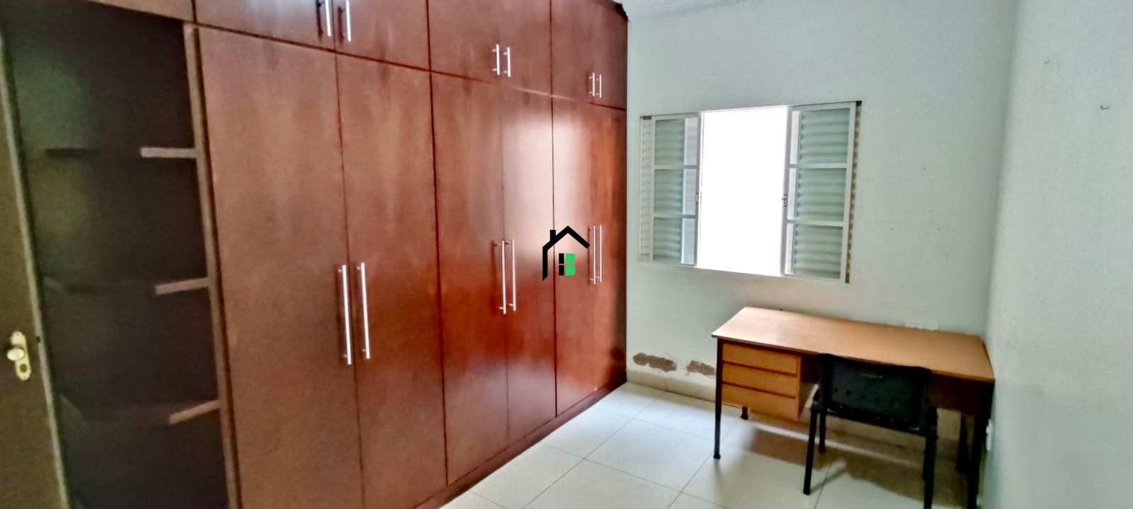 Apartamento à venda com 3 quartos, 117m² - Foto 7