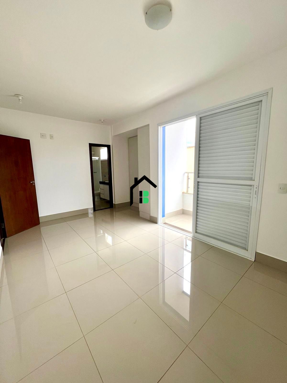Apartamento de 3 quartos, 120m² no bairro Centro, em Patos de Minas | Eu Corretor
