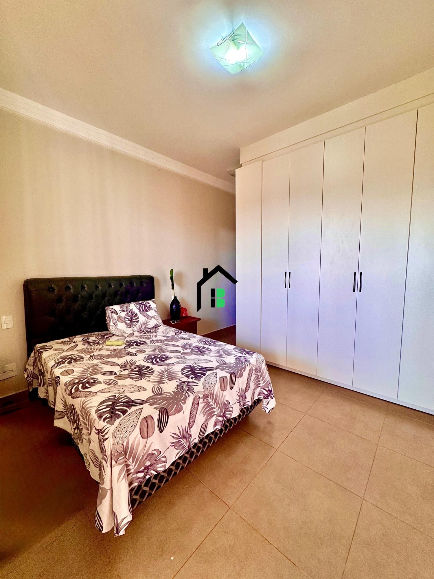 Casa à venda com 3 quartos, 233m² - Foto 11