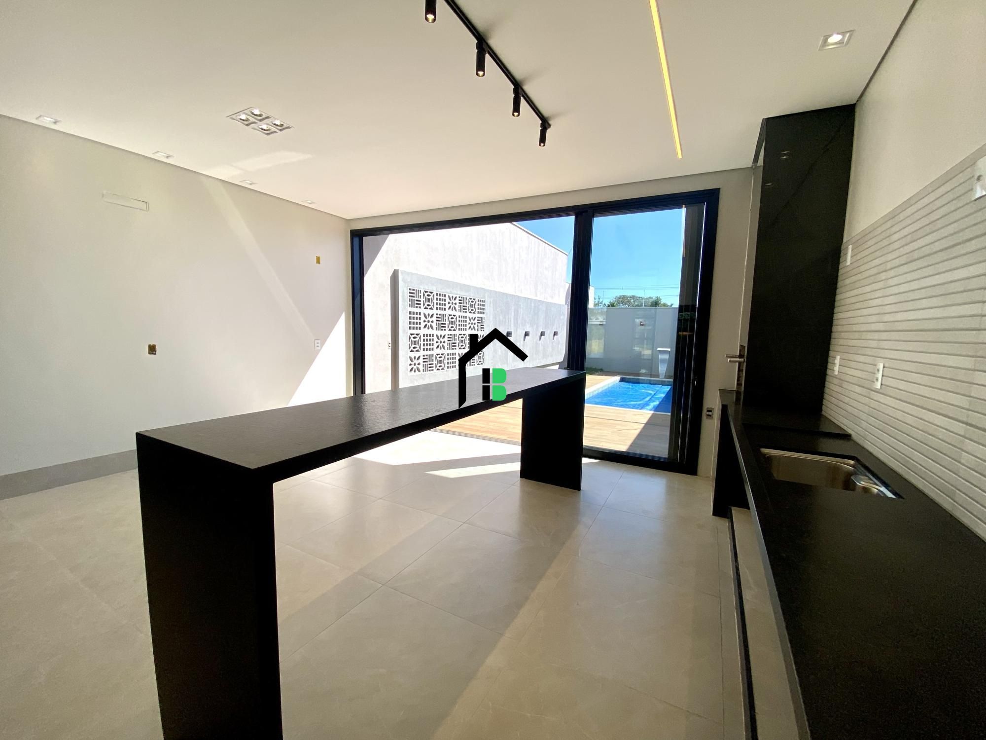 Casa de 3 quartos, no bairro Alto dos Caiçaras, em Patos de Minas | Eu Corretor