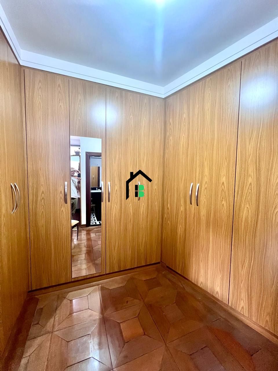 Casa à venda com 4 quartos, 360m² - Foto 31