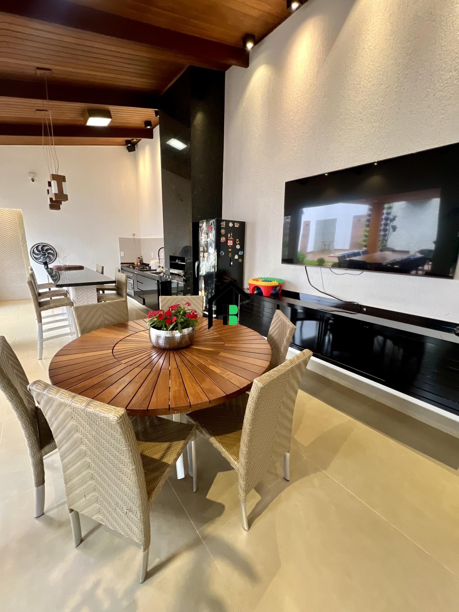 Casa à venda com 3 quartos, 360m² - Foto 35