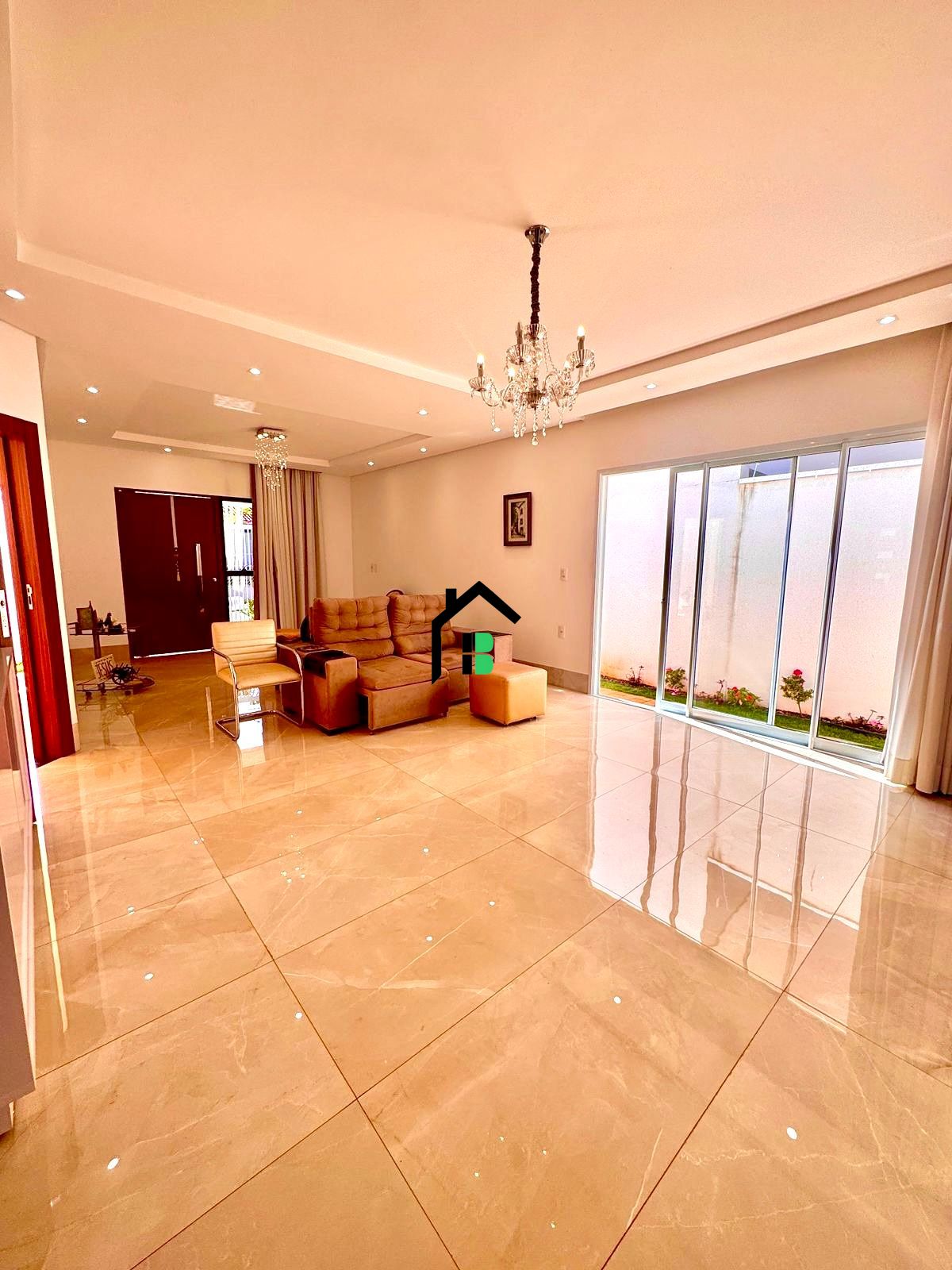 Casa de 3 quartos, 213m² no bairro Sobradinho, em Patos de Minas | Eu Corretor