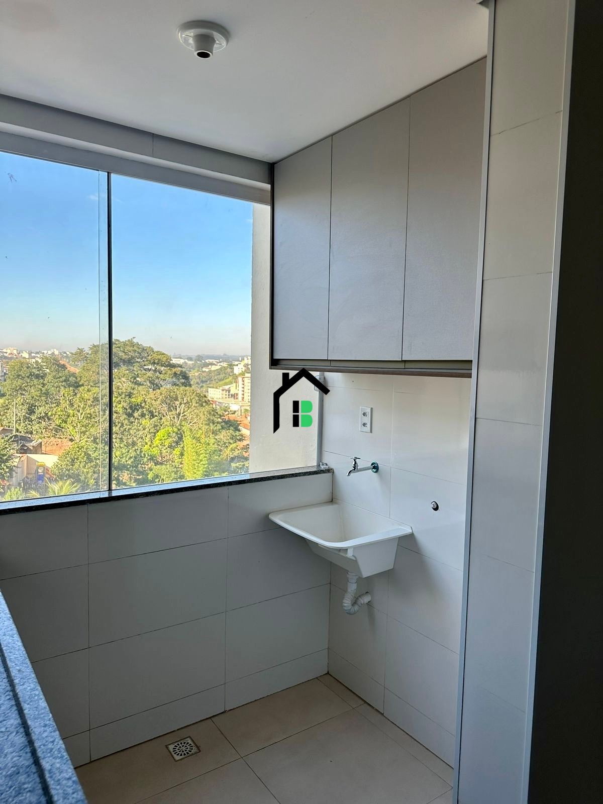 Apartamento à venda com 2 quartos, 42m² - Foto 6