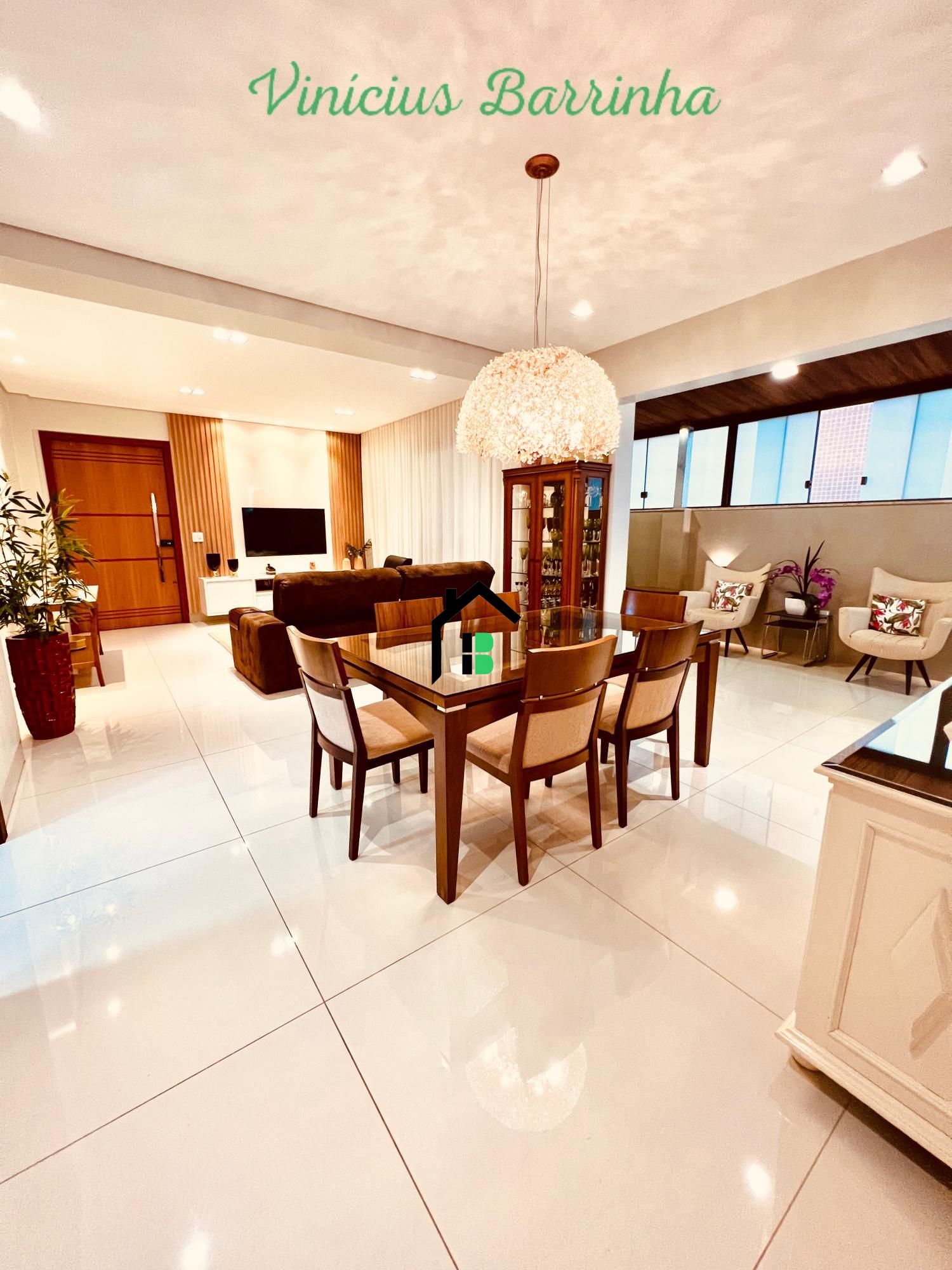 Apartamento de 3 quartos, 190m² no bairro Cônego Getúlio, em Patos de Minas | Eu Corretor