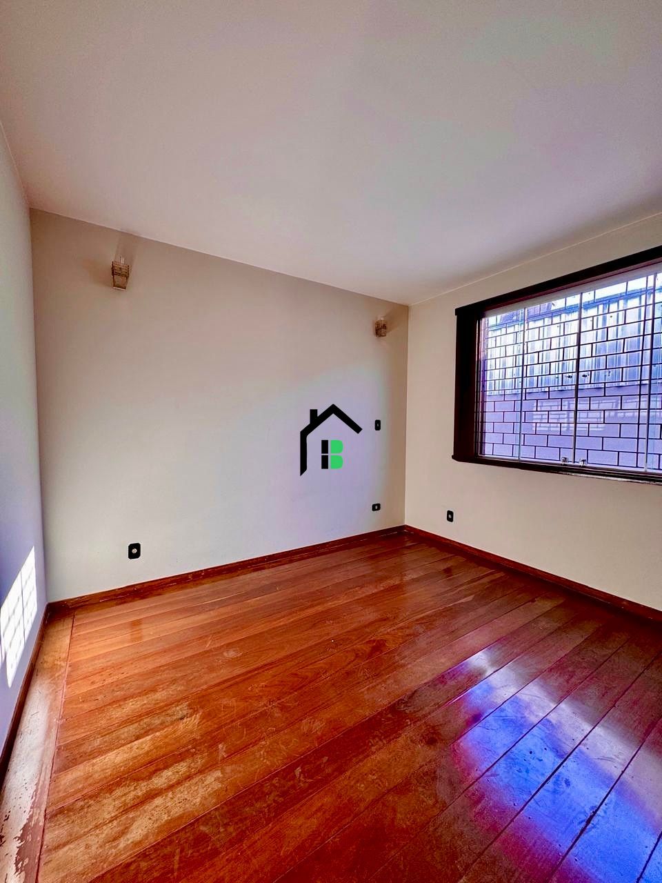 Casa de 4 quartos, 248m² no bairro Sobradinho, em Patos de Minas | Eu Corretor