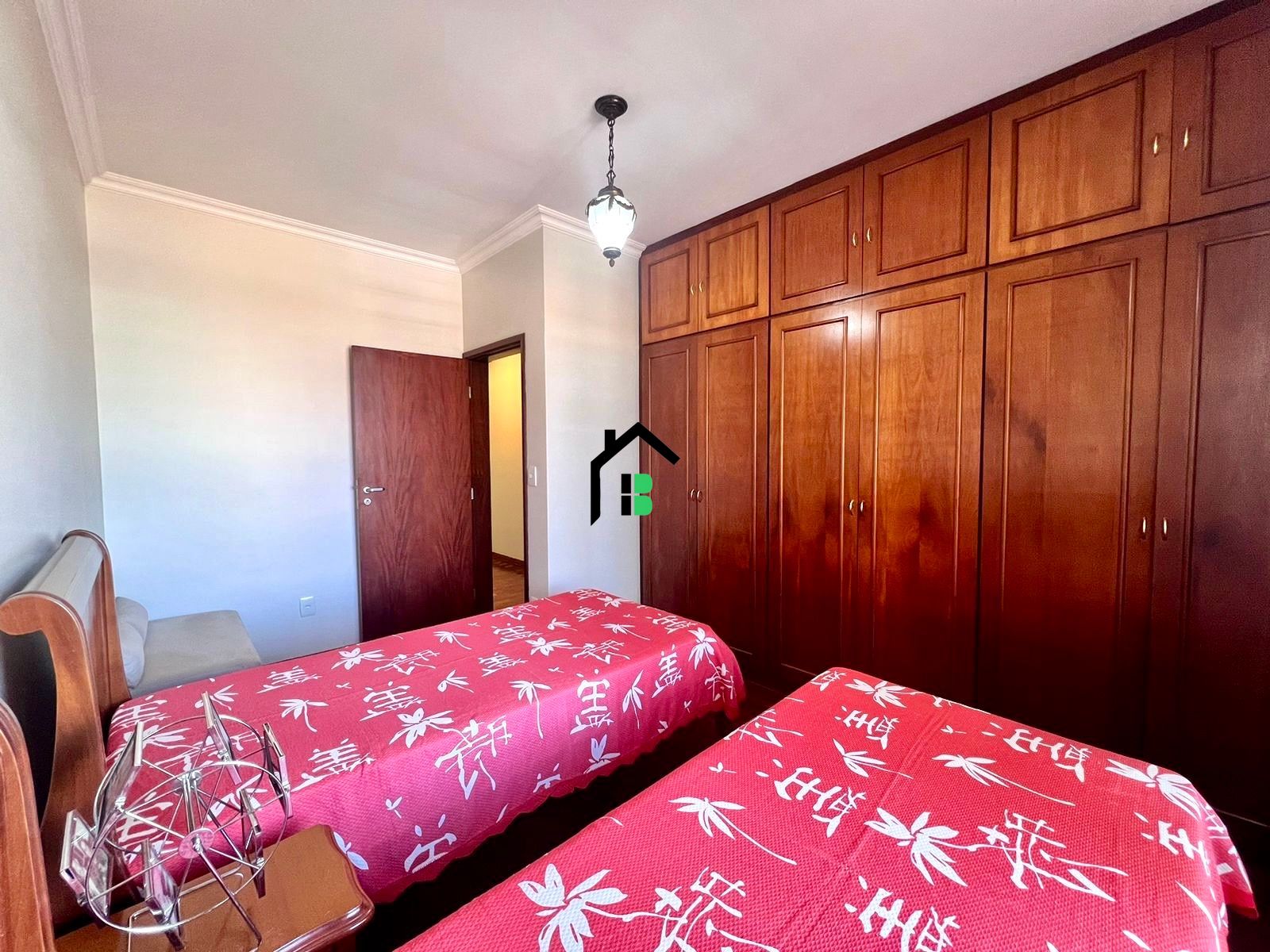 Apartamento de 4 quartos, 164m² no bairro Centro, em Patos de Minas | Eu Corretor