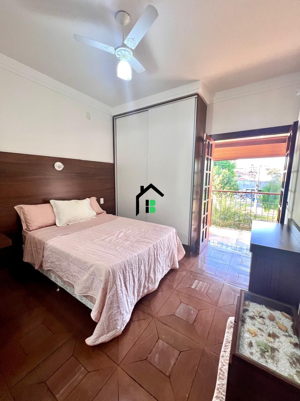 Casa à venda com 4 quartos, 360m² - Foto 41