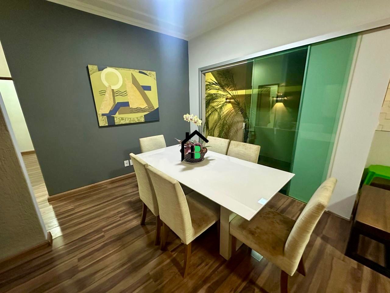 Casa de 3 quartos, 211m² no bairro Sebastião Amorim, em Patos de Minas | Eu Corretor