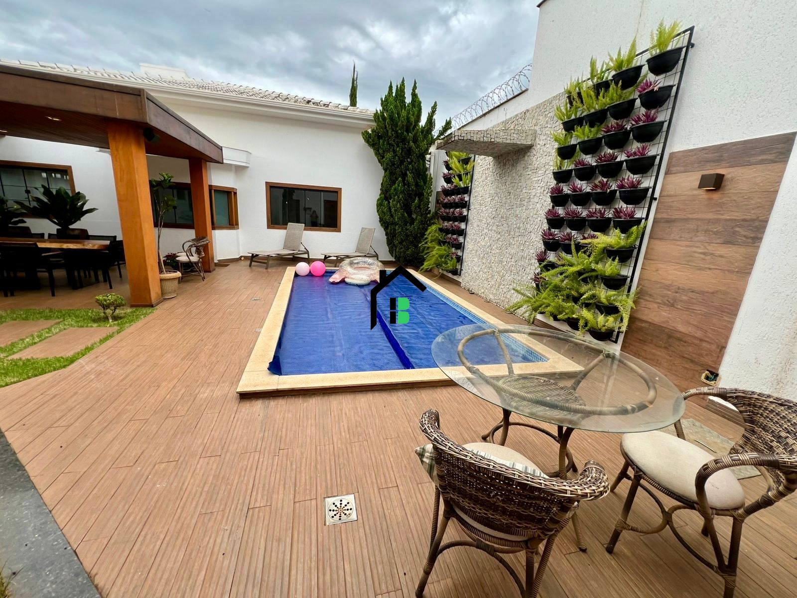 Casa à venda com 3 quartos, 360m² - Foto 48