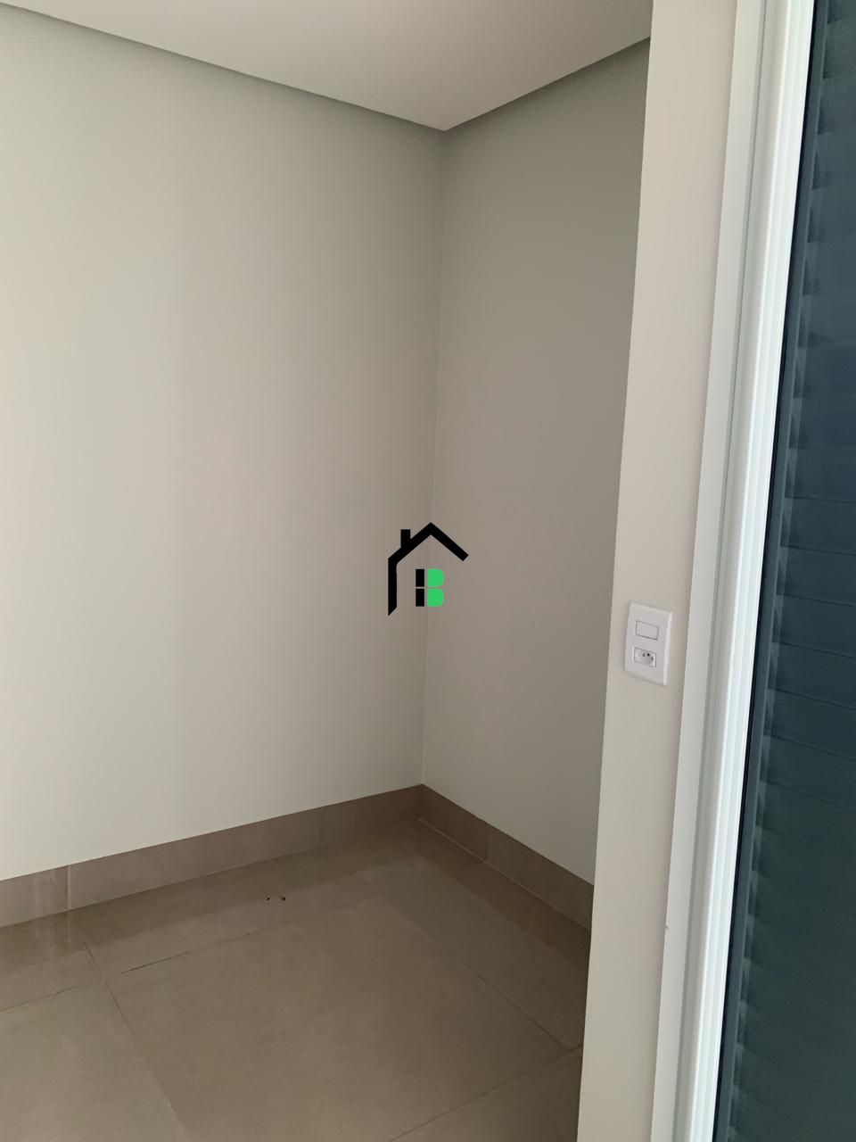 Apartamento de 3 quartos, 140m² no bairro Centro, em Patos de Minas | Eu Corretor