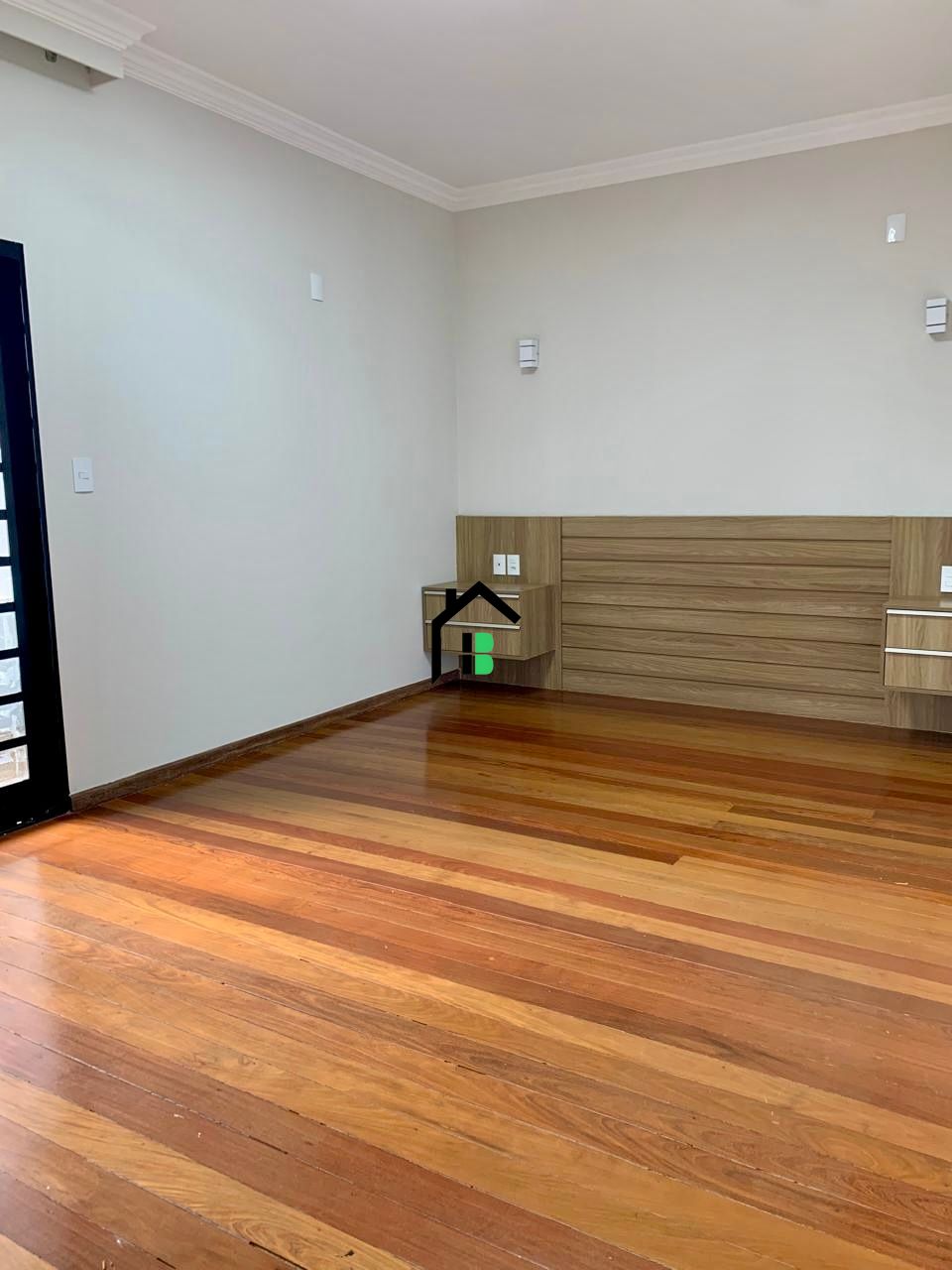 Casa de 4 quartos, 375m² no bairro Sobradinho, em Patos de Minas | Eu Corretor