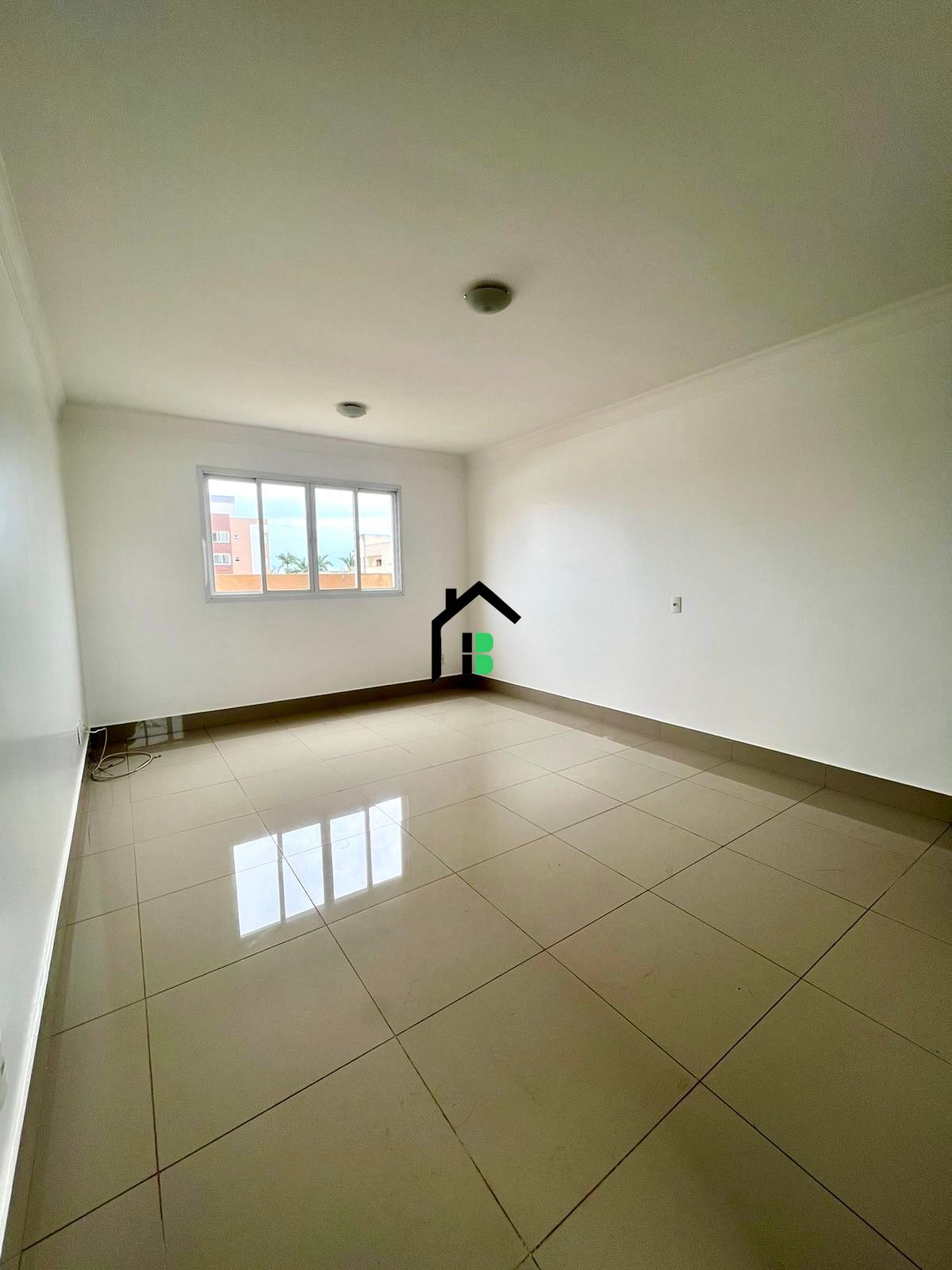 Apartamento de 3 quartos, 120m² no bairro Centro, em Patos de Minas | Eu Corretor