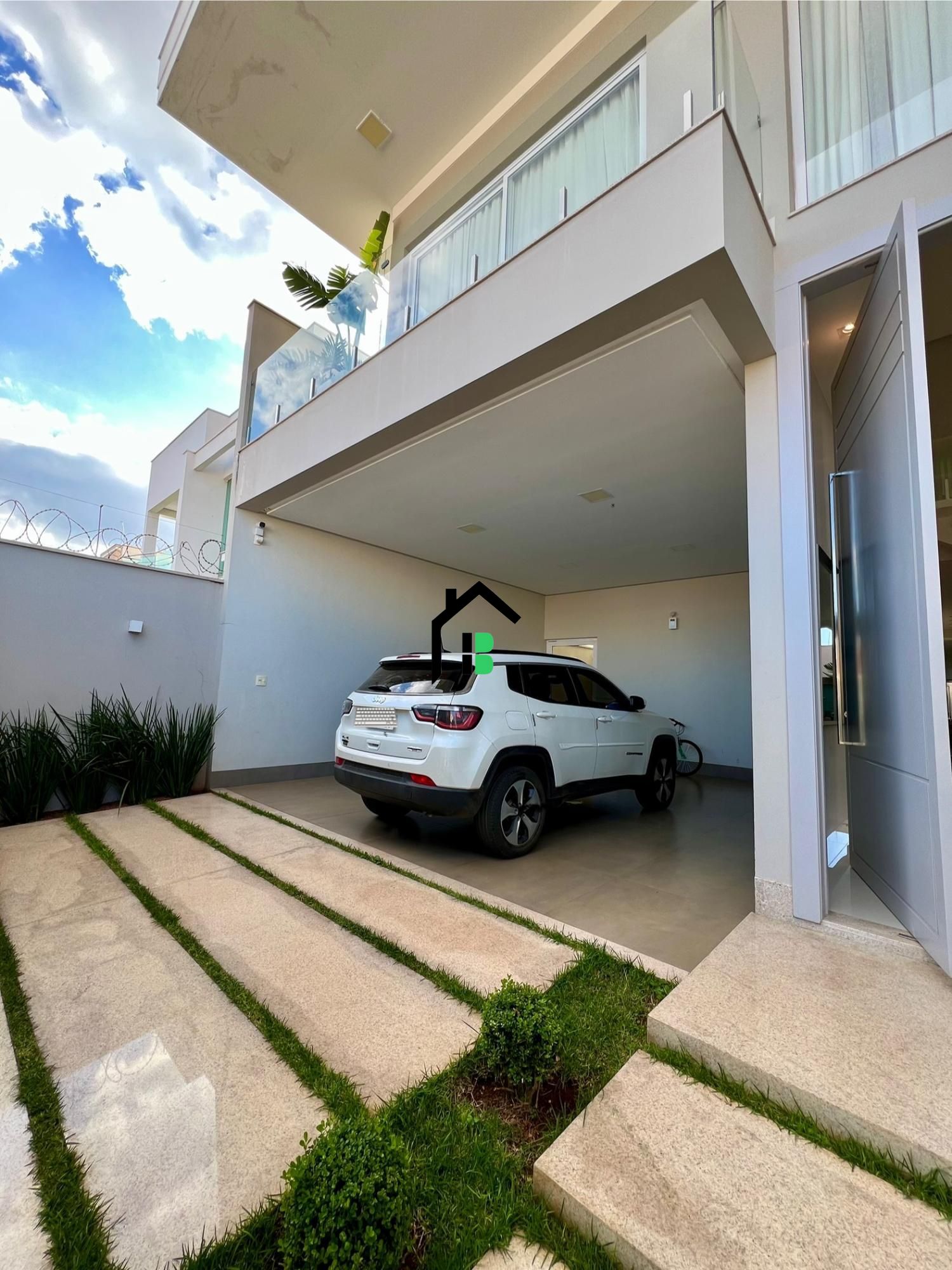 Casa de 4 quartos, 370m² no bairro Copacabana, em Patos de Minas | Eu Corretor