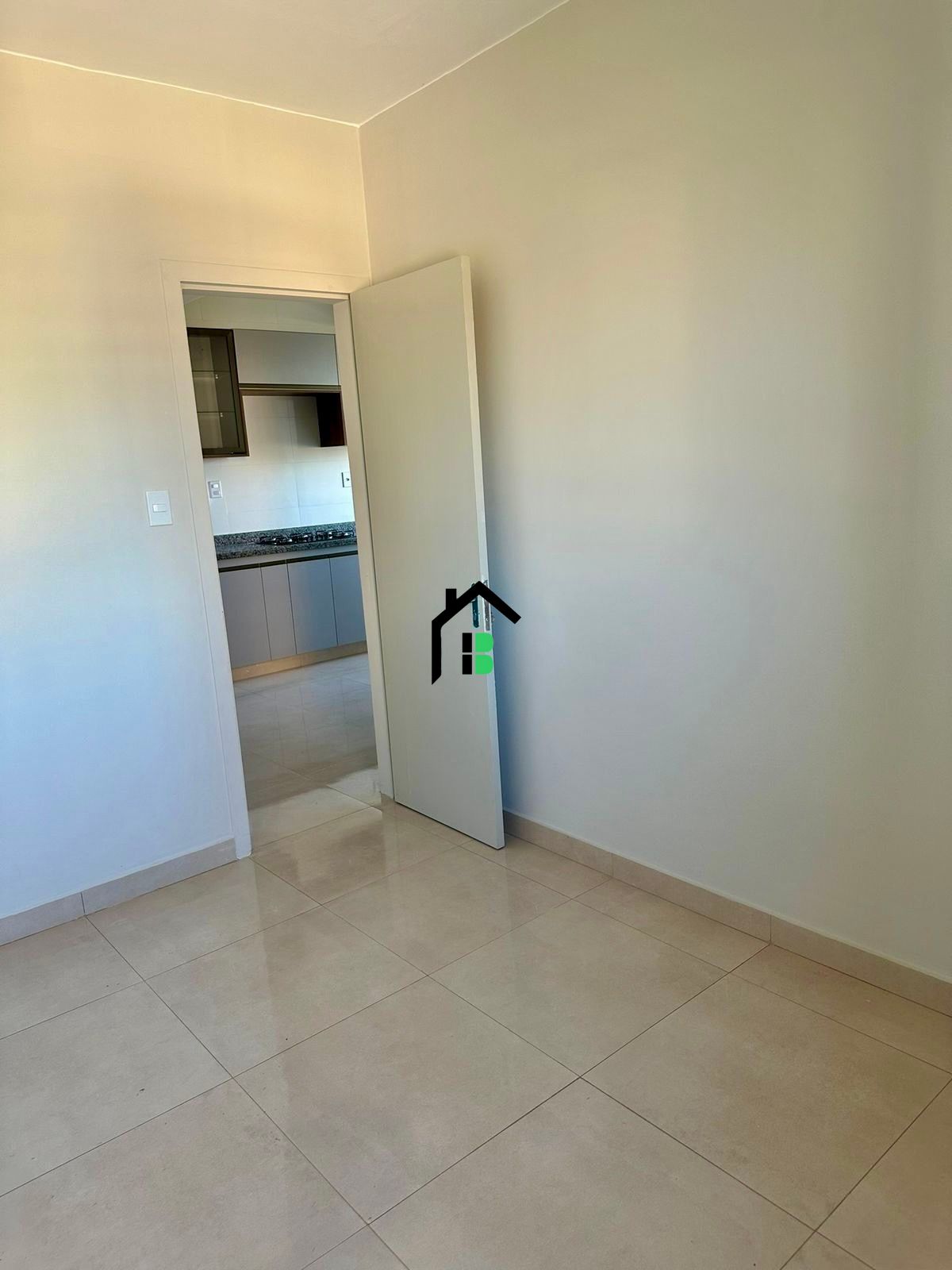 Apartamento à venda com 2 quartos, 42m² - Foto 9