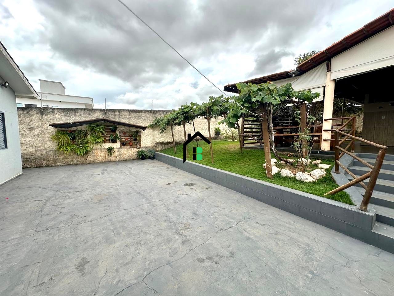 Casa de 3 quartos, 264m² no bairro Boa Vista, em Patos de Minas | Eu Corretor