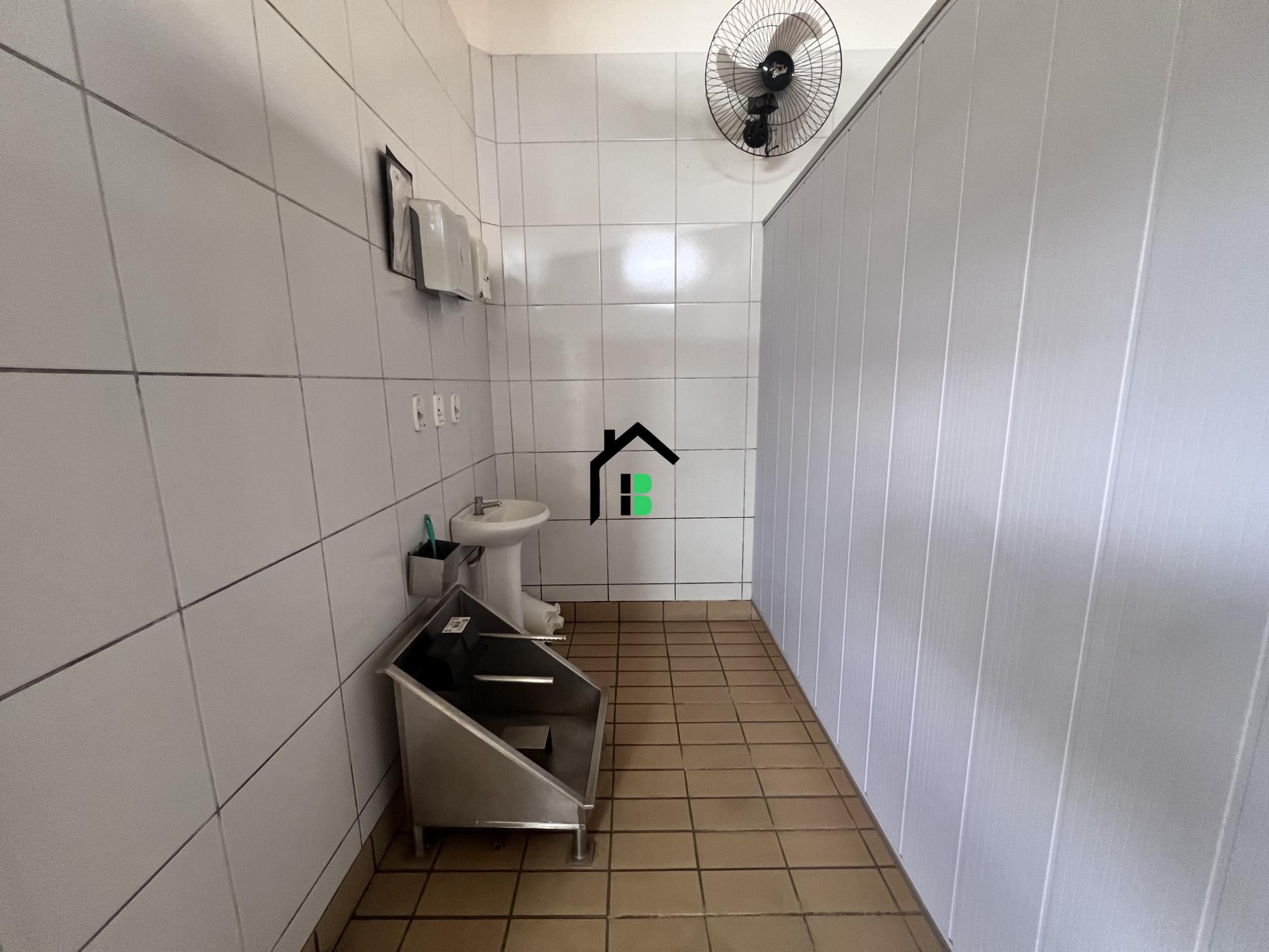 Prédio Inteiro para alugar com 3 quartos, 1042m² - Foto 15