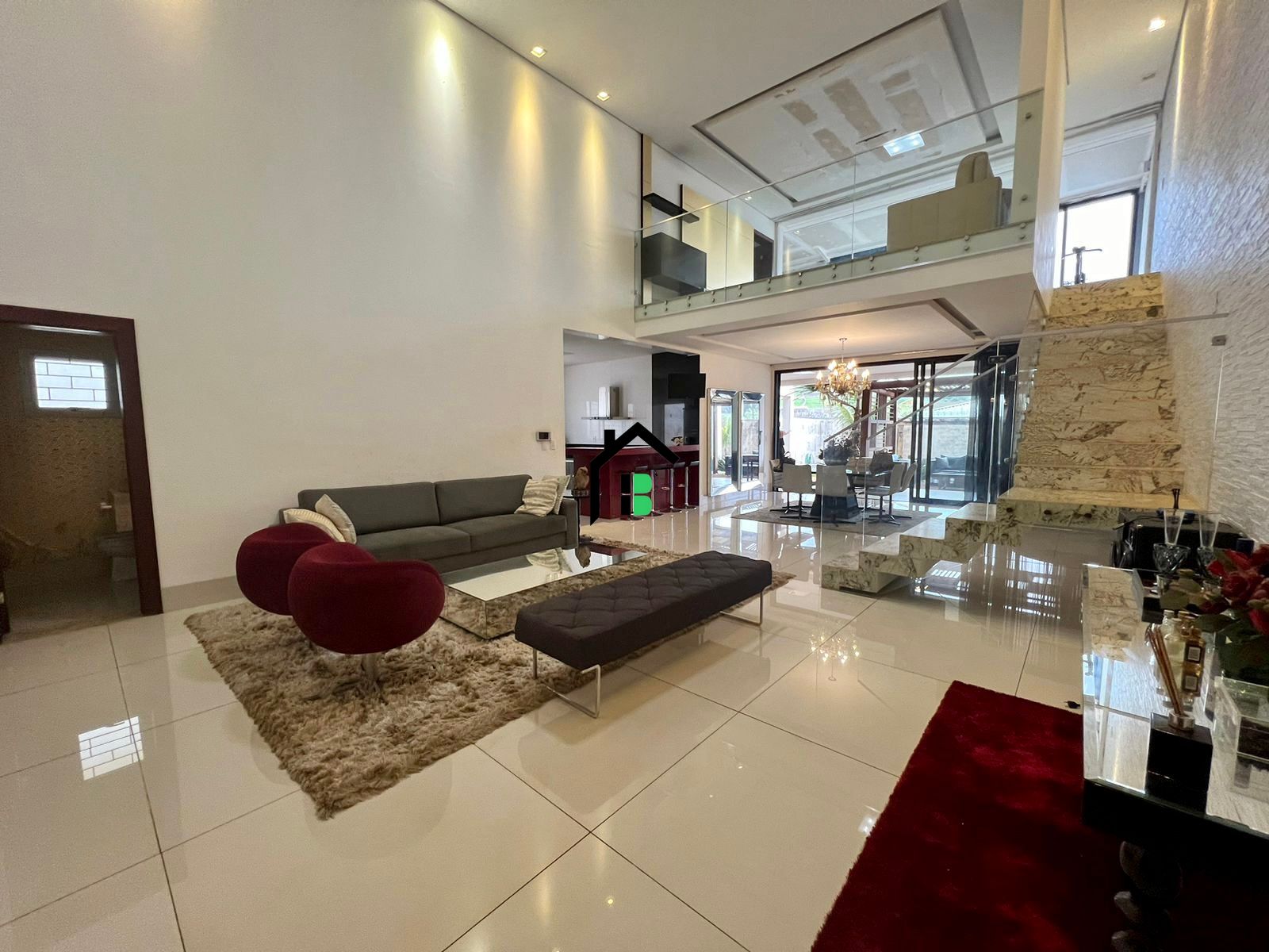 Casa de 4 quartos, 364m² no bairro Alto dos Caiçaras, em Patos de Minas | Eu Corretor